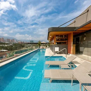 4* Hotel Landmark